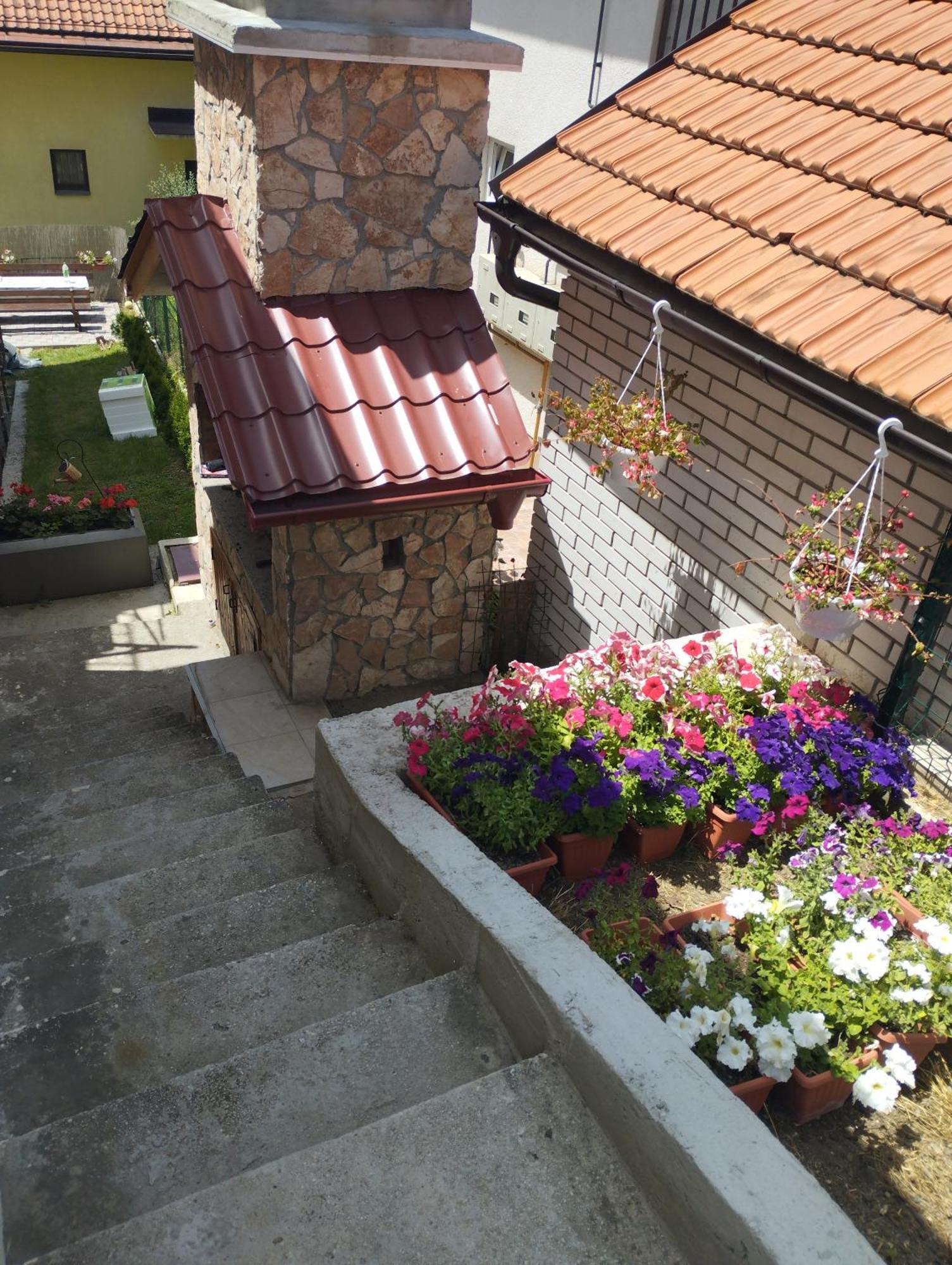 Apartment Sanja SJJ Exterior photo